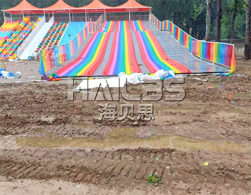 南陽鄧州無動力樂園施工現場